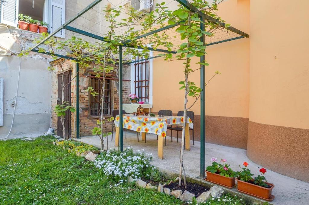 Apartman Ivano Πούλα Εξωτερικό φωτογραφία